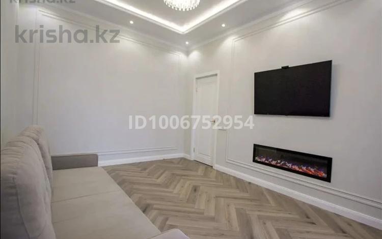 2-комнатная квартира · 60 м² · 3/13 этаж, Ходжанова 57/5 за 75 млн ₸ в Алматы, Бостандыкский р-н — фото 2