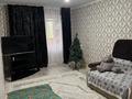 3-бөлмелі пәтер · 63 м² · 2/5 қабат, Самал 38, бағасы: 23 млн ₸ в Талдыкоргане, мкр Самал — фото 2