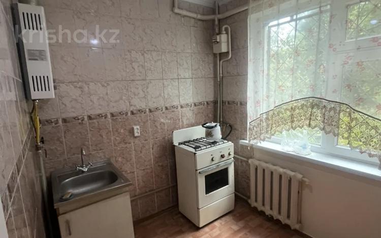 1-комнатная квартира · 33 м² · 1/5 этаж, Жибек жолы 3 за 80 000 ₸ в Шымкенте — фото 2