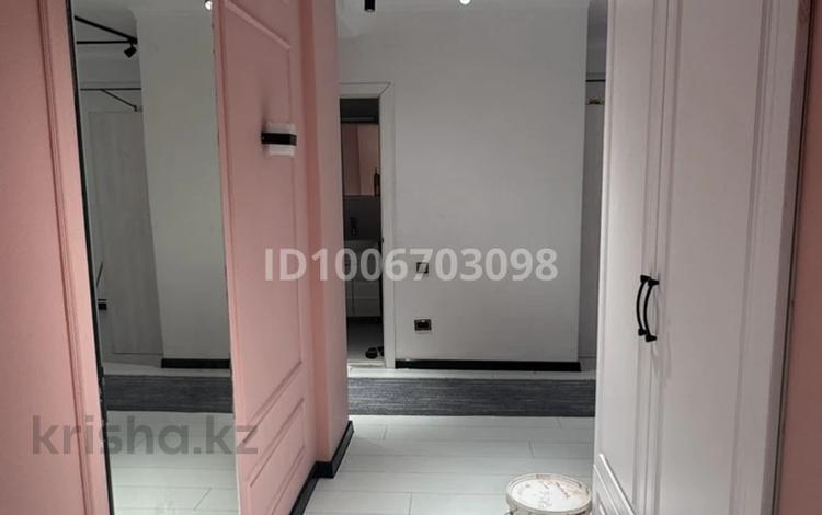 2-комнатная квартира · 60 м² · 2/6 этаж, Жунисова за 250 000 ₸ в Алматы, Наурызбайский р-н — фото 16
