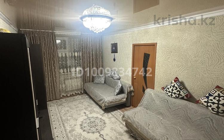 2-бөлмелі пәтер · 40.4 м² · 2/4 қабат, Городок улан 1 4 — Жансугурова , Кыдыргали Жалайыр, бағасы: 18.5 млн ₸ в Талдыкоргане, военный городок Улан — фото 2