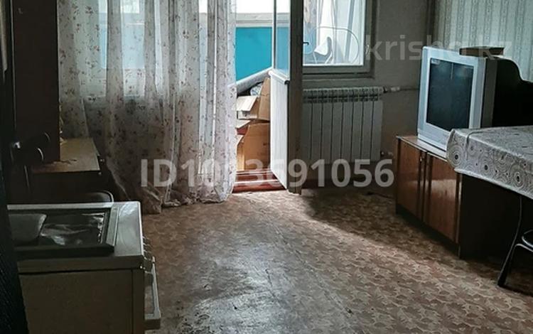 1-комнатная квартира · 30 м² · 2/5 этаж, Алдиярова — Возле центра "Мать и Дитя" за 12.8 млн ₸ в Шымкенте, Енбекшинский р-н — фото 2
