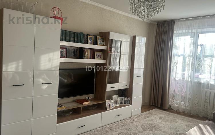 3-комнатная квартира · 62 м² · 4/5 этаж, ул. Сабита Муканова 30/2 за 23 млн ₸ в Караганде — фото 2