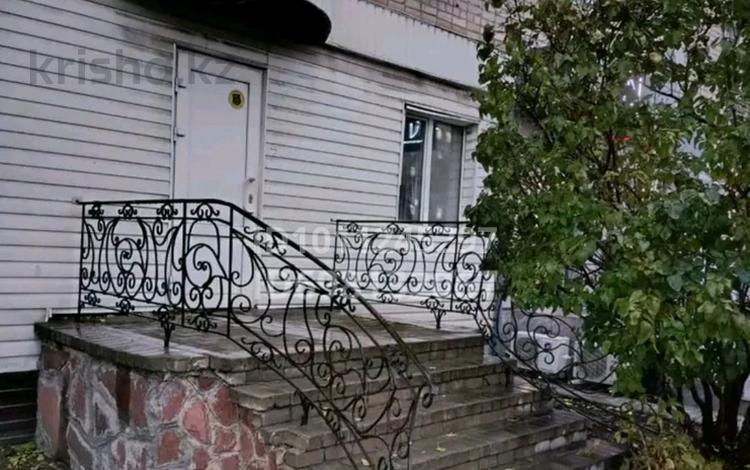 Свободное назначение, офисы, магазины и бутики, салоны красоты, медцентры и аптеки, образование · 70 м² за 45 млн ₸ в Петропавловске — фото 2