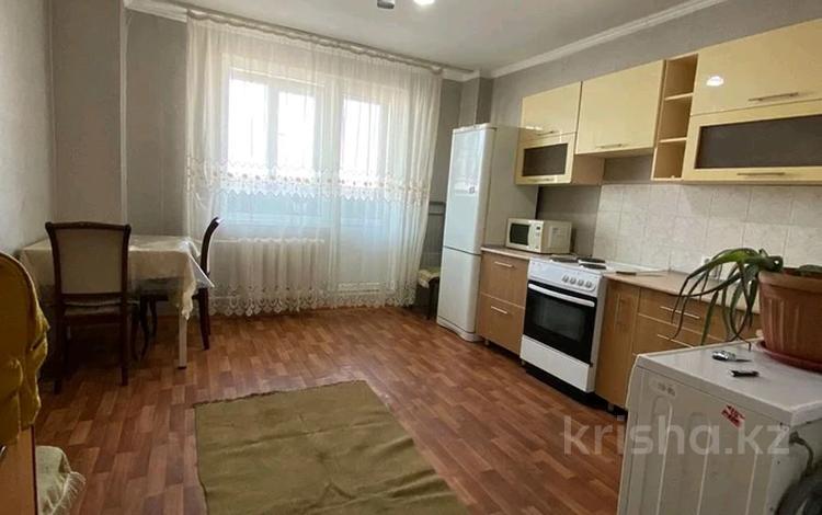 1-бөлмелі пәтер · 40 м² · 8/18 қабат, Кенесары 70, бағасы: 150 000 ₸ в Астане, р-н Байконур — фото 2