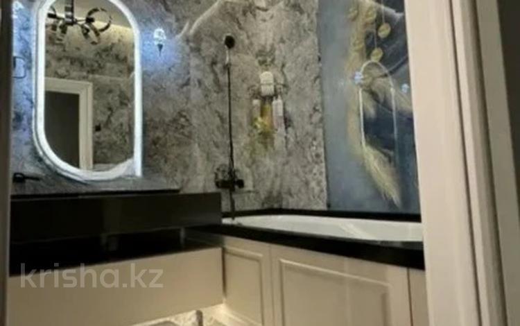 4-комнатная квартира · 155 м² · 10/15 этаж, Микрорайон Мамыр-1 26/1 — Шаляпина за 140 млн ₸ в Алматы, Ауэзовский р-н — фото 2