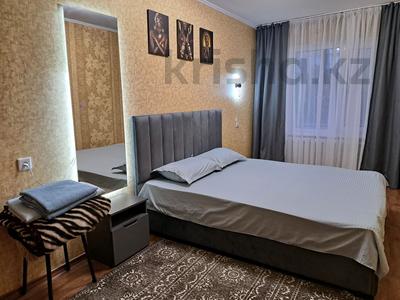2-комнатная квартира · 50 м² · 2/5 этаж, Ауэзова — проспект Ауэзова за 15 000 ₸ в Семее