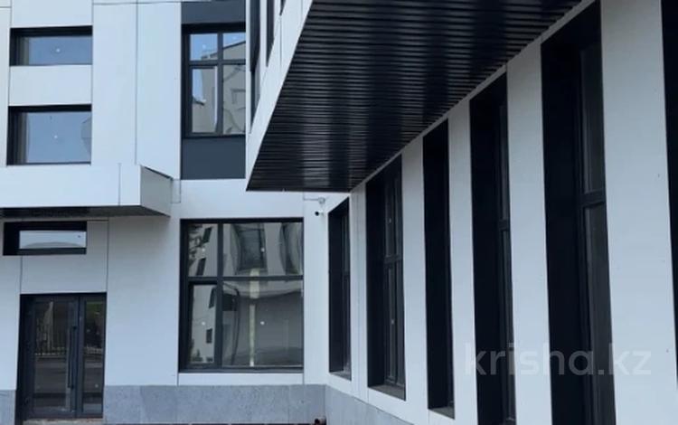 2-комнатная квартира · 69.8 м² · 3/4 этаж, Кизатова за 28 млн ₸ в Петропавловске — фото 2