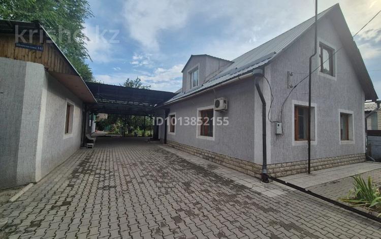 Отдельный дом · 4 комнаты · 150 м² · 8 сот., мкр Карасу 143 — Шаяхметова за 100 млн ₸ в Алматы, Алатауский р-н — фото 10
