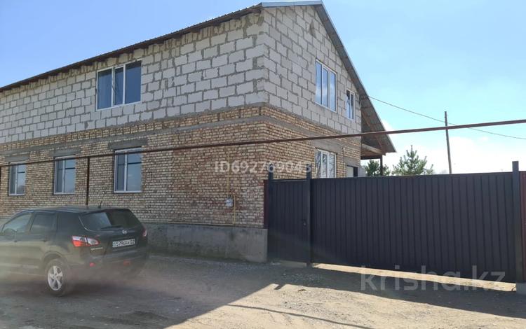 Отдельный дом · 4 комнаты · 140 м² · 7 сот., Арна — Рядом с молокозаводом за 30 млн ₸ в Нургиса Тлендиеве — фото 2
