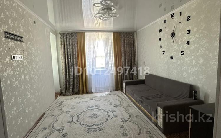 2-бөлмелі пәтер · 50 м² · 6/6 қабат, московская 16 — московская, бағасы: 12 млн ₸ в Актобе, мкр Москва — фото 2