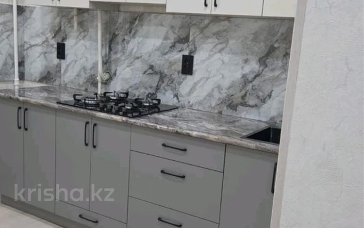 2-комнатная квартира · 54 м² · 1/5 этаж, Абая 120 а за 24 млн ₸ в Петропавловске — фото 2