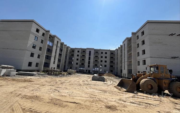 2-комнатная квартира · 71.6 м² · 4/5 этаж, мкр. Алтын орда 355 за 15.5 млн ₸ в Актобе — фото 2