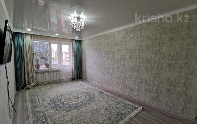 3-бөлмелі пәтер, 62.5 м², 5/5 қабат, Строитель, бағасы: 19 млн 〒 в Уральске — фото 2