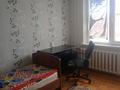 3-бөлмелі пәтер · 63 м² · 3/5 қабат, 8 марта, бағасы: 18.5 млн ₸ в Уральске, мкр Школьник — фото 4