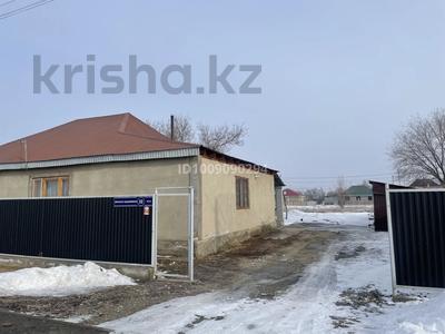 Отдельный дом · 4 комнаты · 140 м² · 10 сот., Альбиланова 22 — улица больницы за 22 млн ₸ в Енбек