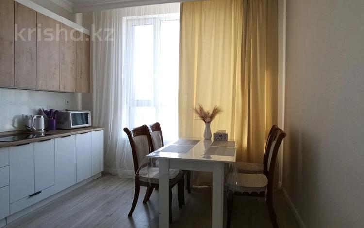 1-бөлмелі пәтер · 41 м² · 5/18 қабат, Асфендиярова 1 — Сыганак, бағасы: 10 000 ₸ в Астане, Нура р-н — фото 2