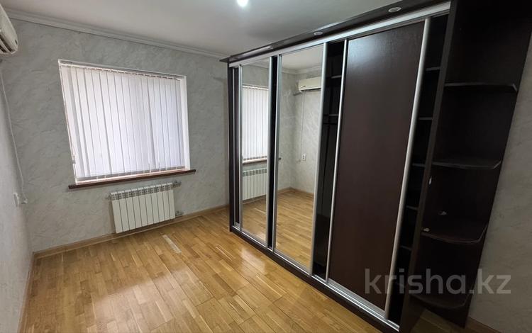 2-комнатная квартира · 60 м² · 5/5 этаж, мкр Нурсат 10 — Назарбекова за 150 000 ₸ в Шымкенте, Каратауский р-н — фото 9