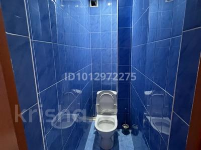 2-бөлмелі пәтер · 63 м² · 5/5 қабат, Балапанова 6, бағасы: 140 000 ₸ в Талдыкоргане, мкр Жана Гарышкер