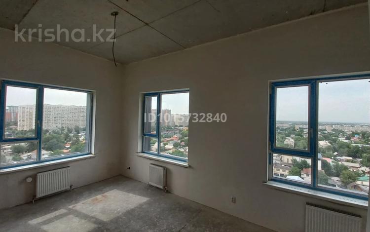 2-бөлмелі пәтер · 46 м² · 12/12 қабат, проспект Абая 165, бағасы: 48.5 млн ₸ в Алматы, Бостандыкский р-н — фото 2