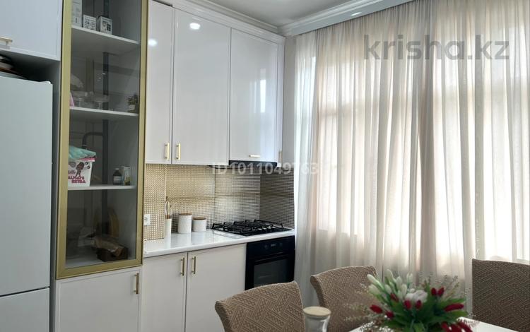 3-бөлмелі пәтер · 96 м² · 9/10 қабат, 17-ш/а. 24, бағасы: 38 млн ₸ в Актау, 17-й мкр — фото 2