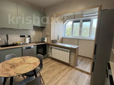 1-бөлмелі пәтер · 43 м² · 5/5 қабат, Утеген батыра 92а, бағасы: 350 000 ₸ в Алматы, Ауэзовский р-н