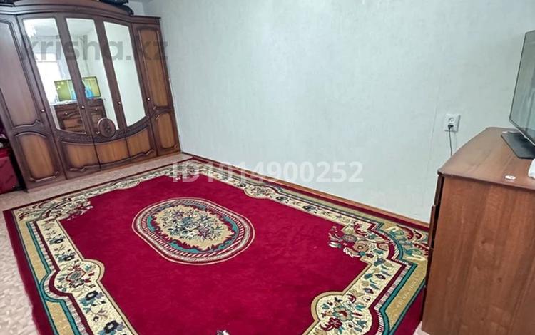 2-комнатная квартира · 40 м² · 4/5 этаж, Мажит жунисова — Возле дом быта за 150 000 ₸ в Уральске — фото 2