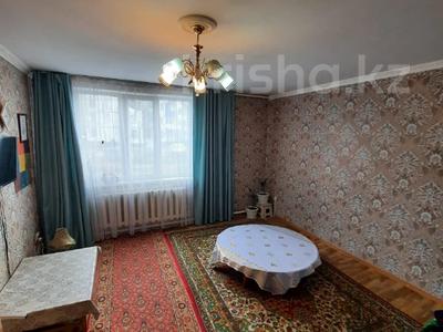 2-комнатная квартира, 40 м², 1/2 этаж, Володарского за 8 млн 〒 в Петропавловске