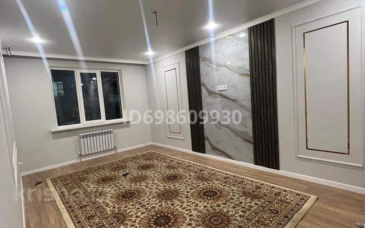 2-бөлмелі пәтер, 44 м², 1/7 қабат ай сайын, Касыма Шарипова 206/9, бағасы: 240 000 〒 в Алматы, Алатауский р-н — фото 2