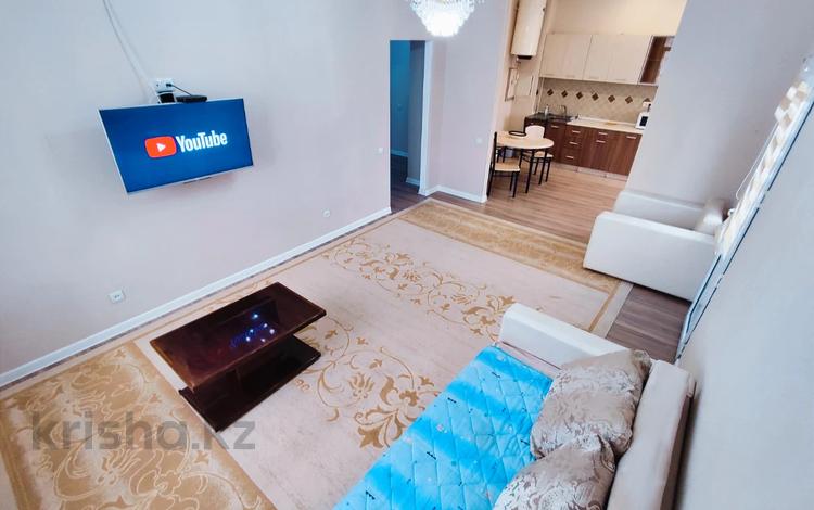 3-бөлмелі пәтер · 90 м² · 6/11 қабат, 16-ш/а. 57 — МОРЕ,АКВАПАРК,ТРК АКТАУ,ЦЕНТР ГОРОДА, бағасы: 14 000 ₸ в Актау, 16-й мкр  — фото 2
