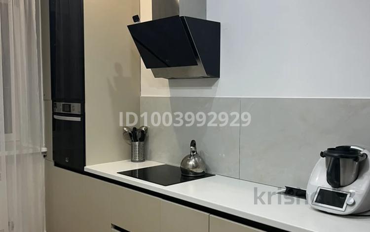 2-комнатная квартира · 86 м² · 9/10 этаж, мкр. Алтын орда, Молдагулова 62 за 39 млн ₸ в Актобе — фото 25