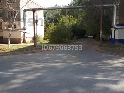Пәтерлер в Западно-Казахстанской обл.: 2-бөлмелі пәтер · 48.3 м² · 3/5 қабат, Академика Асана Тайманова 127 — Темира Масина, бағасы: ~ 20 млн 〒 2-бөлмелі пәтер · 48.3 м² · 3/5 қабат, Академика Асана Тайманова 127 — Темира Масина, бағасы: ~ 20 млн 〒 в Уральске