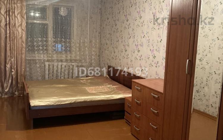 2-комнатная квартира, 48 м², 3/5 этаж, Проспект Абая Кунанбаева 72 за 6 млн 〒 в Шахтинске — фото 2