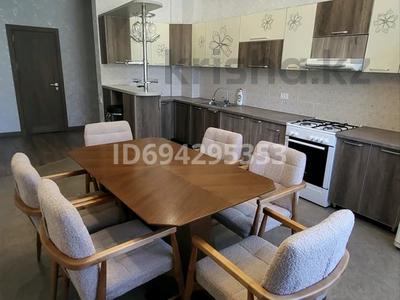4-бөлмелі пәтер · 110 м² · 2/5 қабат, Айтеке би 12 — Айтеке би -Айтиева- Желтоксан, бағасы: 500 000 ₸ в Таразе