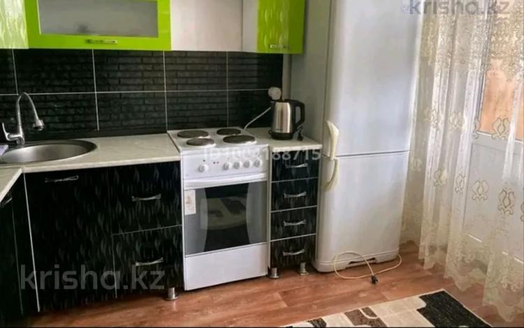1-бөлмелі пәтер · 35 м² · 8/12 қабат, Балапанова 19, бағасы: 10 000 ₸ в Талдыкоргане, мкр Коктем — фото 2