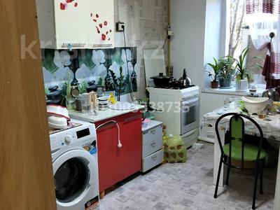 1-комнатная квартира · 36.2 м² · 1/2 этаж, Жайк 45 за 8 млн 〒 в Аксае