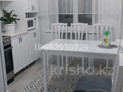 3-комнатная квартира, 61 м², 9/9 этаж, Камзина 20 за 21 млн 〒 в Павлодаре