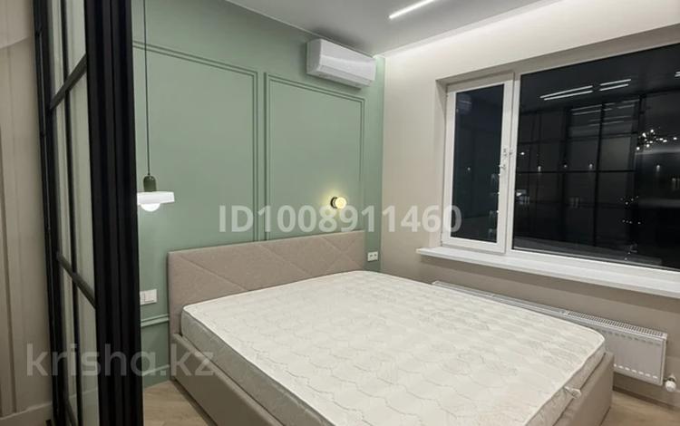 1-комнатная квартира · 40 м² · 12/12 этаж, Райымбека 210 за 300 000 ₸ в Алматы, Алмалинский р-н — фото 2