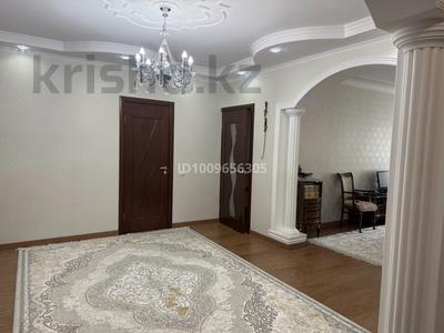 3-комнатная квартира · 135 м² · 2/9 этаж, Бактыгерея Кулманова 1а за 500 000 ₸ в Атырау