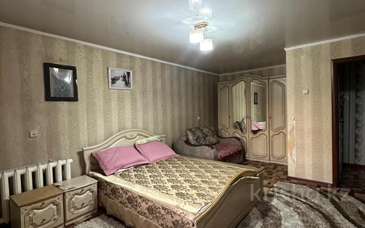 3-комнатная квартира · 86.4 м² · 1/5 этаж, Шугаева за 20.9 млн ₸ в Семее — фото 2
