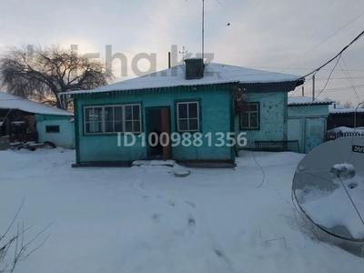 Отдельный дом · 3 комнаты · 71.8 м² · 6 сот., 5 линия 64 за 10 млн ₸ в Семее