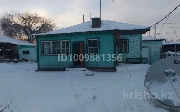 Отдельный дом · 3 комнаты · 71.8 м² · 6 сот., 5 линия 64 за 10 млн ₸ в Семее — фото 2