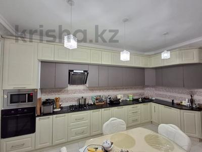 4-комнатная квартира · 153.9 м² · 6/8 этаж, мкр. Алтын орда, Алия Молдагулова за 54.9 млн 〒 в Актобе