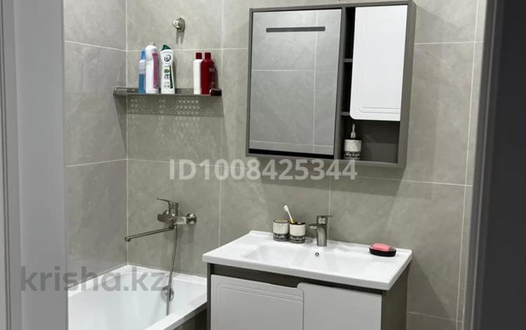 2-бөлмелі пәтер · 69 м² · 9/9 қабат, Шұғыла ш/а., 340/46 8, бағасы: 280 000 ₸ в Алматы, Наурызбайский р-н — фото 2