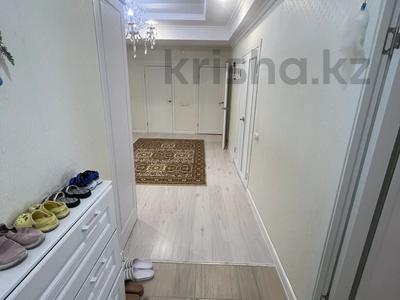 3-комнатная квартира, 110 м², 20/20 этаж, 17-й мкр 5 за 33.5 млн 〒 в Актау, 17-й мкр