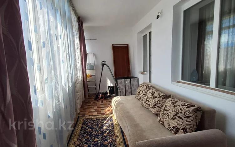 1-бөлмелі пәтер · 42 м² · 4/5 қабат, 5, бағасы: 17 млн ₸ в Конаеве — фото 2