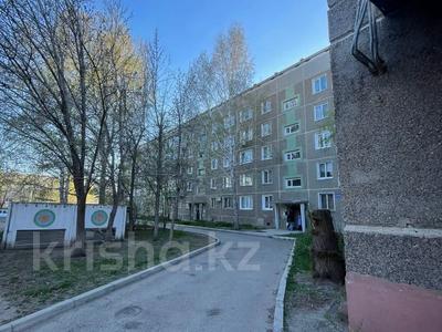 2-комнатная квартира, 54 м², 5/5 этаж, утепова 33 за 19.8 млн 〒 в Усть-Каменогорске