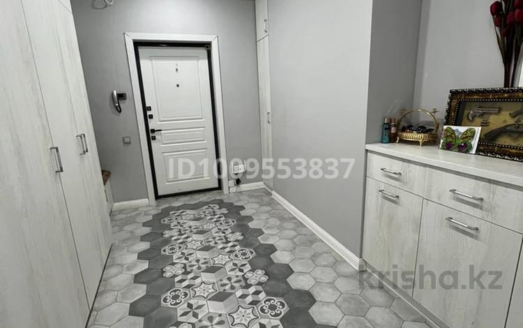 4-комнатная квартира · 149 м² · 7/9 этаж, Самал 82 — Коняхина за 76 млн ₸ в Уральске — фото 2