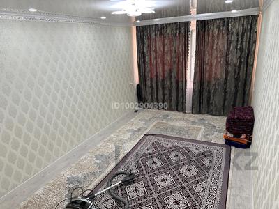 3-комнатная квартира · 64 м² · 2/5 этаж, 3 микр — Кольцо за 15.5 млн 〒 в Абае