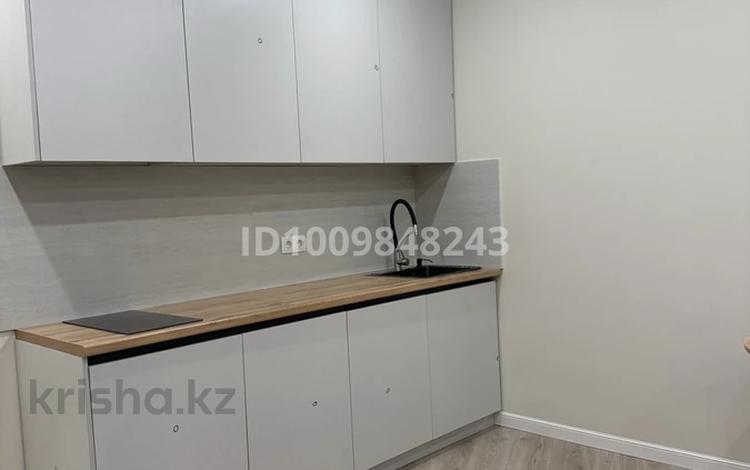 1-комнатная квартира · 35 м² · 7/10 этаж, Толе би 285/8 — Утеген батыра за 29.5 млн ₸ в Алматы, Ауэзовский р-н — фото 2